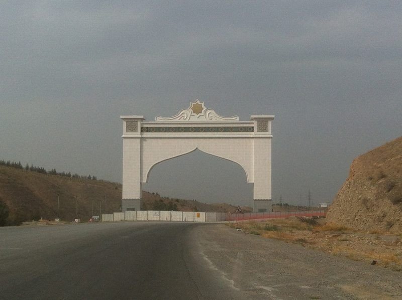 Qué complicado es entrar en Turkmenistán
